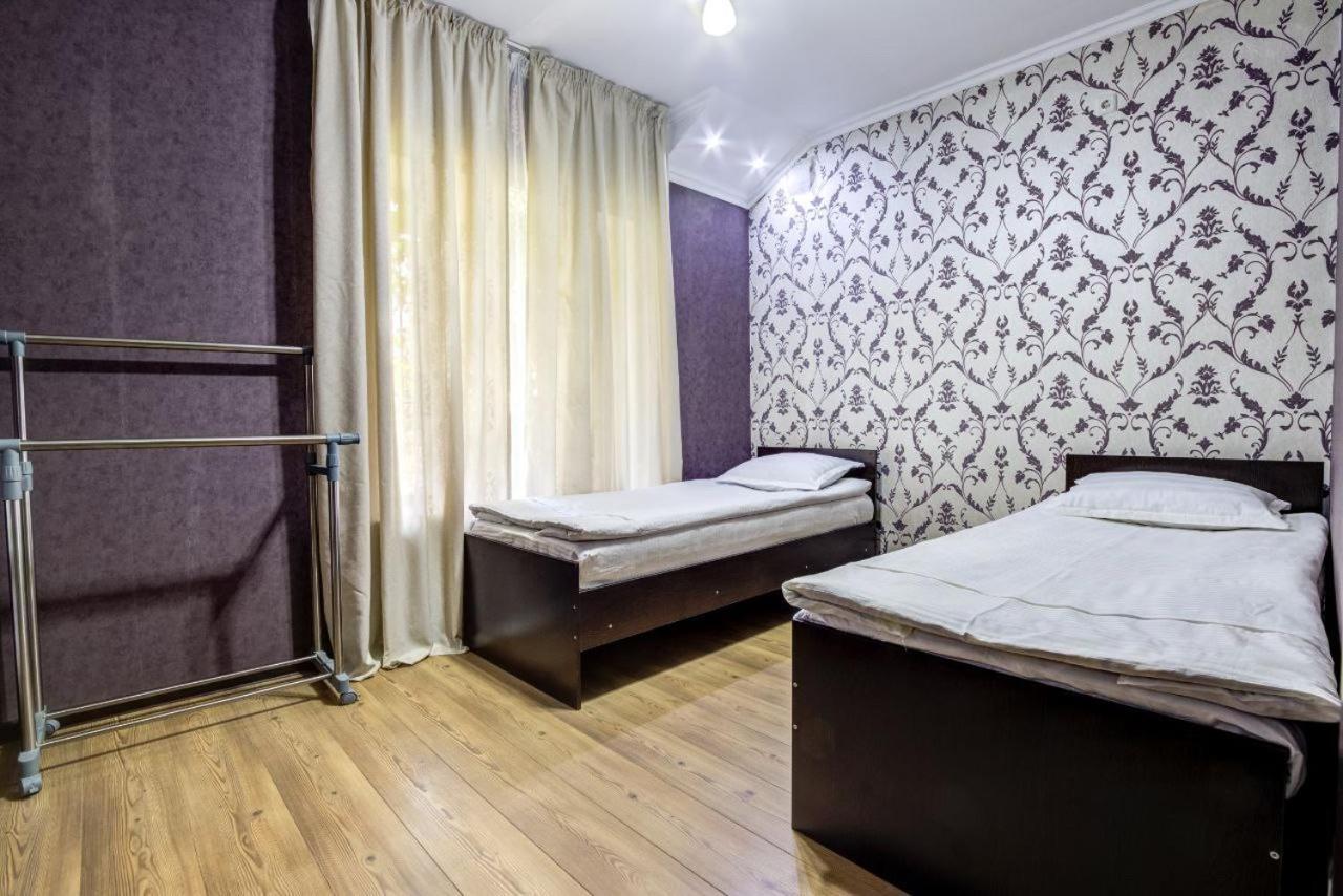 Opera Bed&Breakfast 비슈케크 외부 사진